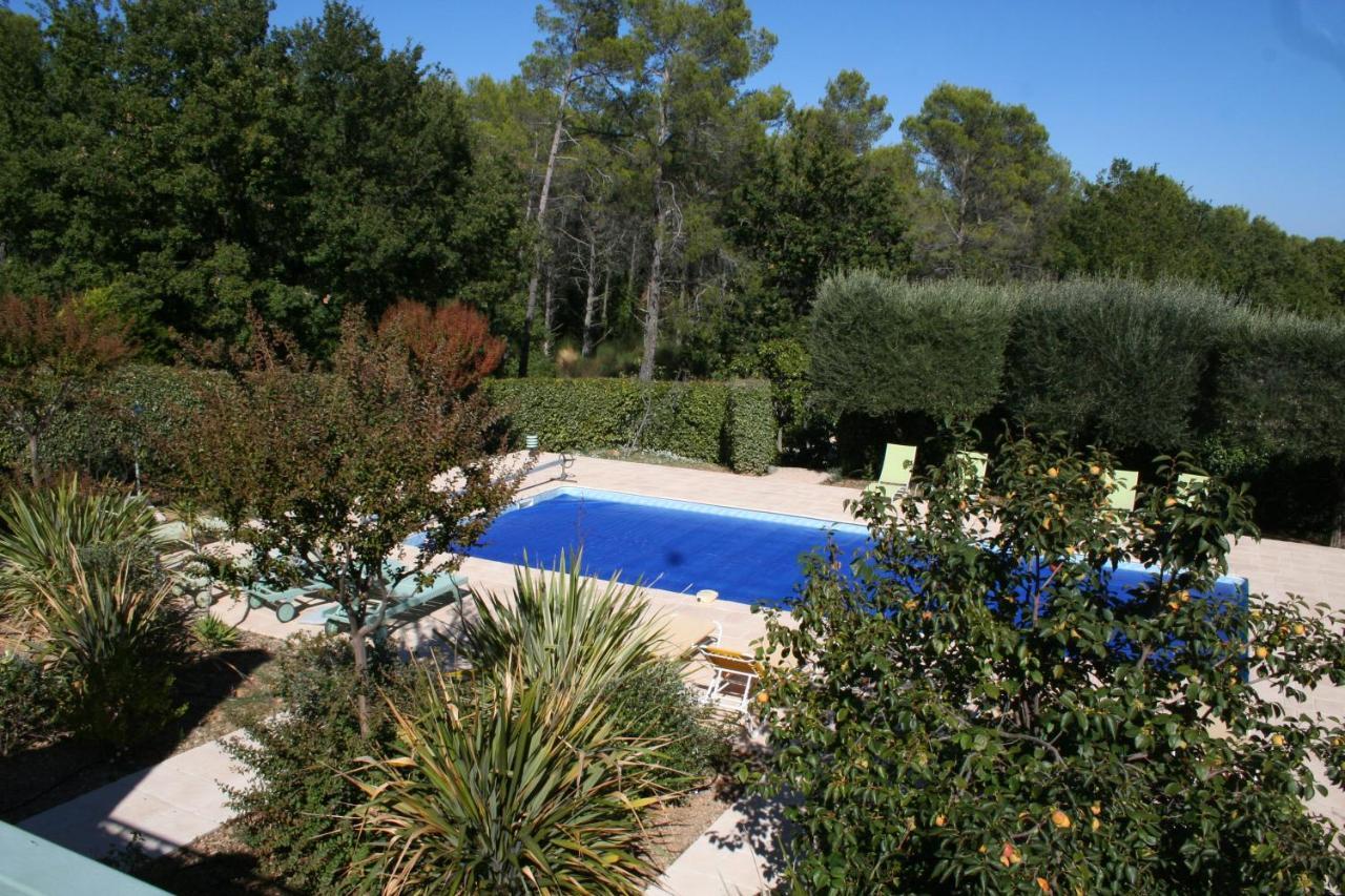 Le Mas Des Tarentes Chambres D'Hotes Trans-en-Provence Exterior photo